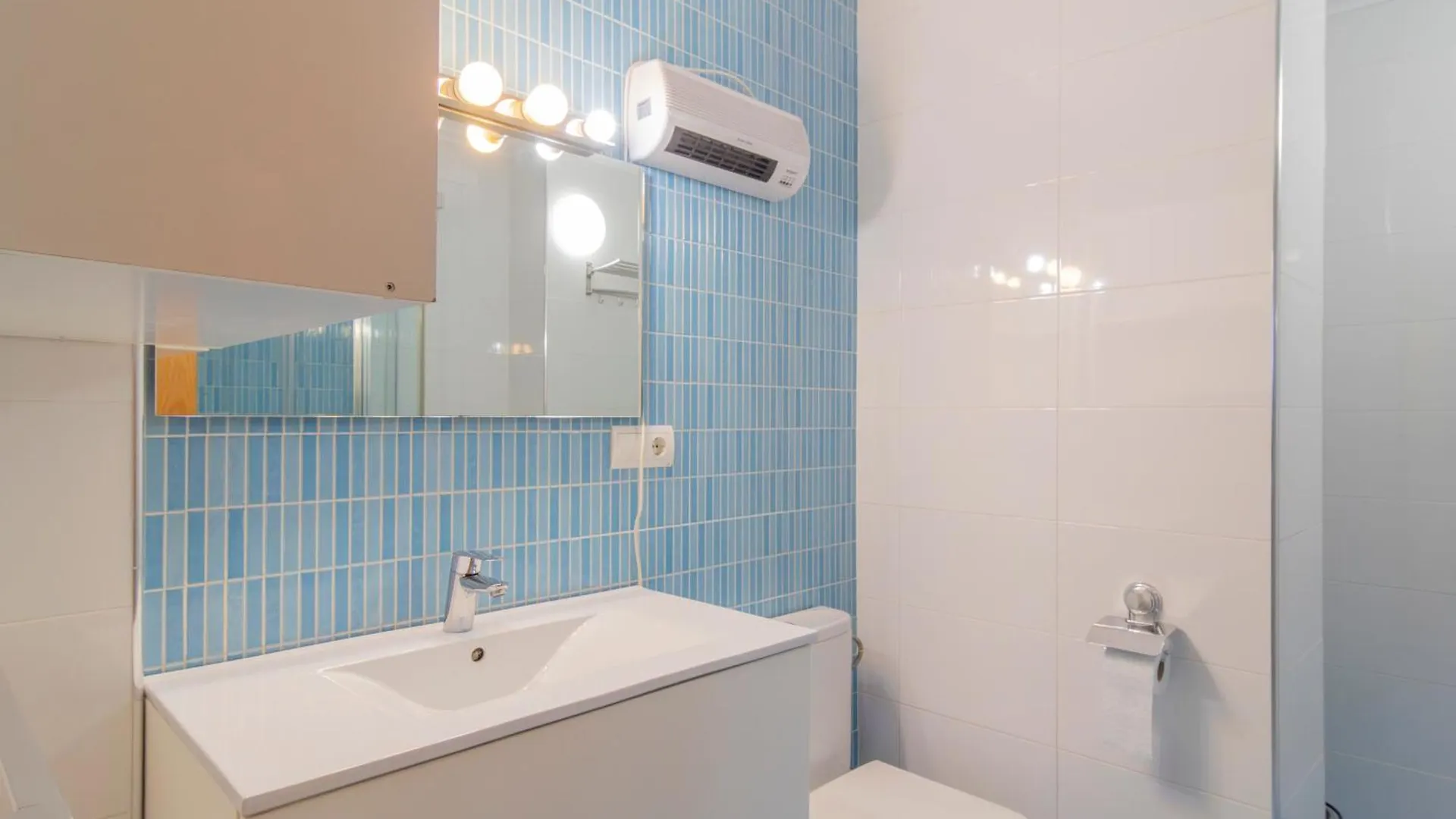 Apartamento Holidea Zona Centro Ruiz De Alda Santander 0*,  Spain